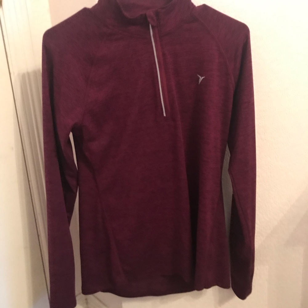 Old Navy Maroon long sleeved pullover